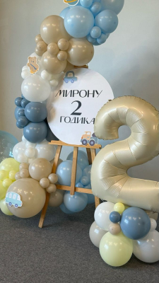 Фотозона с цифрой
